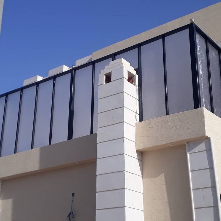 سواتر لكسان